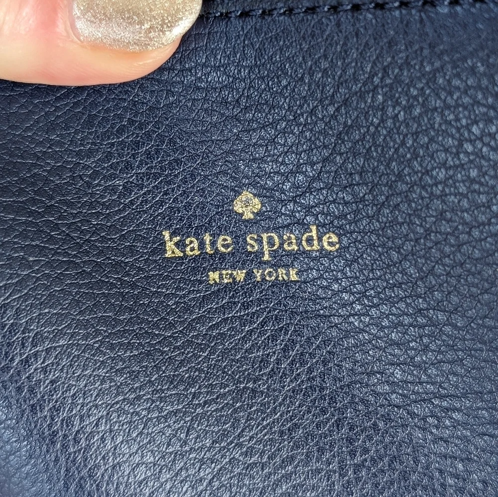 Kate Spade 2pc RARE On Purpose Tote + Wellesley Cara wallet - Picture 4 of 10